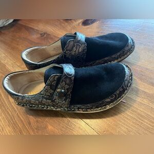 Alegria Brenna size 41 10 10.5 Perfect condition. Smoke pet free home